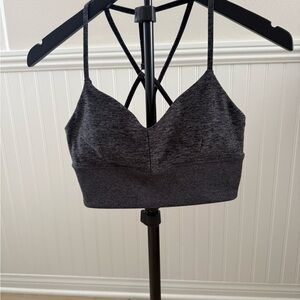 ALO Yoga Heather Gray Strappy Sports Bra